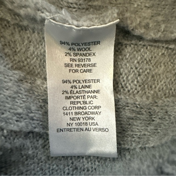 Elie Tahari Womens Large Gray Mock Turtleneck Sweater Normcore Minimalist Wool - Picture 9 of 11